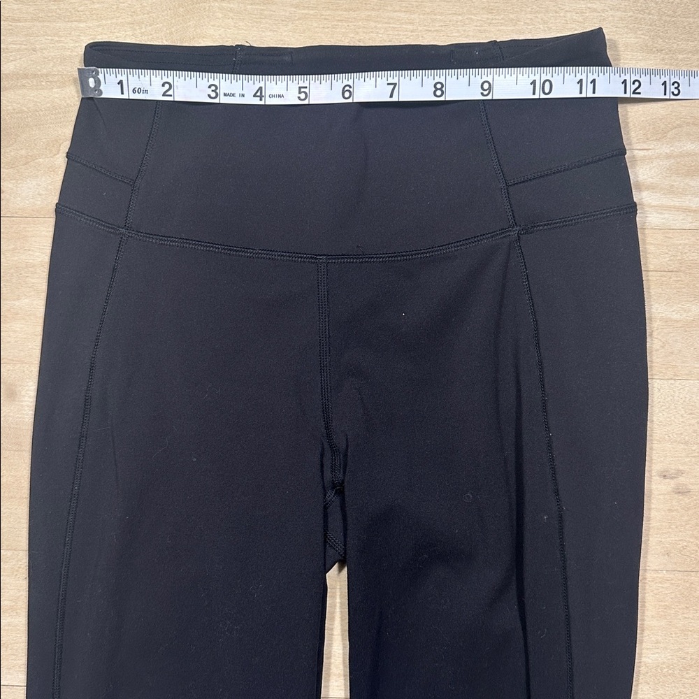 Lululemon Black Flared Leggings Sz 4 - Picture 6 of 10